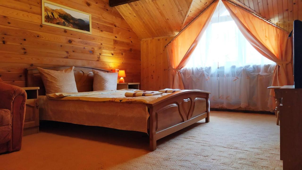 Guest House Shafran Yaremche Eksteriør billede