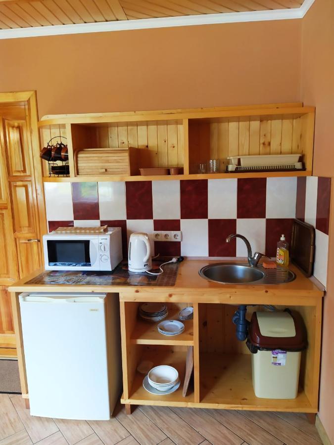 Guest House Shafran Yaremche Eksteriør billede