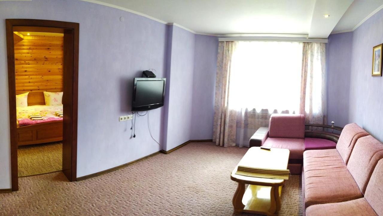 Guest House Shafran Yaremche Eksteriør billede